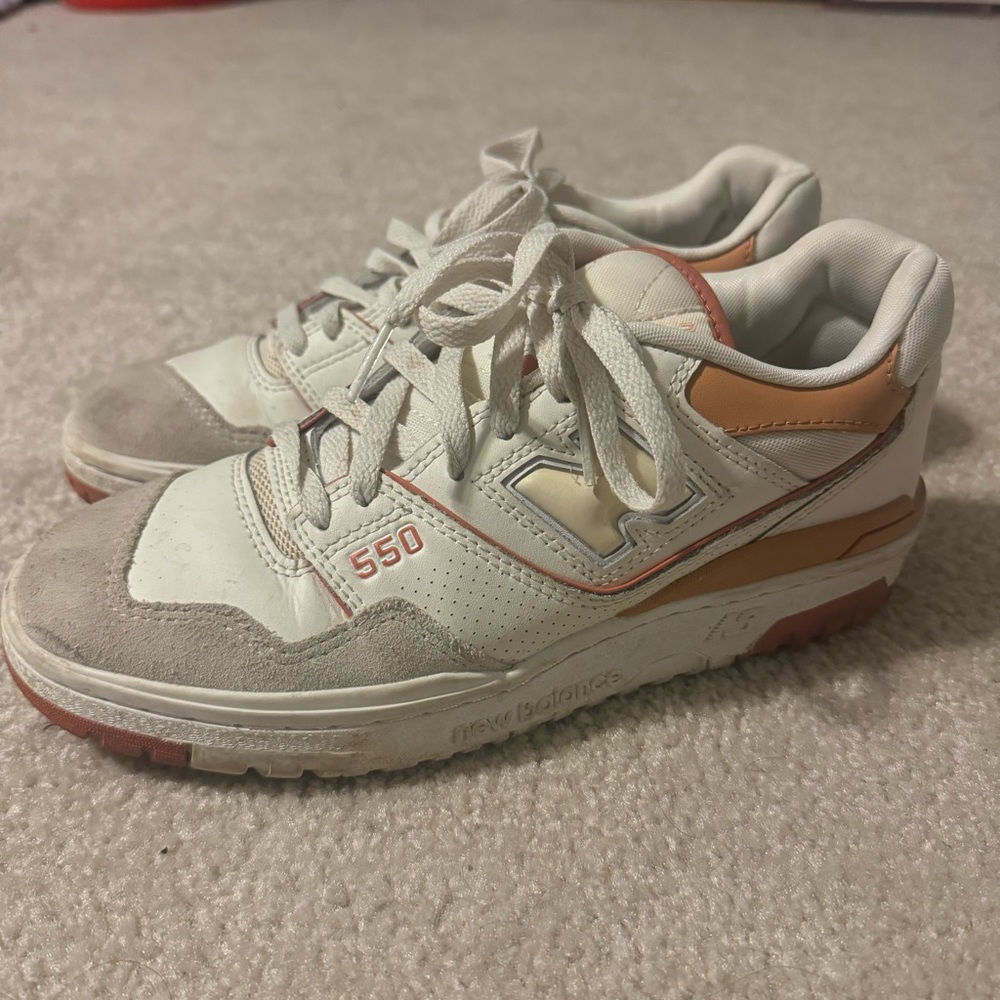 New Balance 550 Sneakers